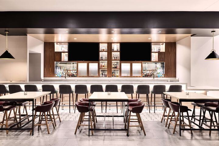 Hyatt Place Phoenix / Downtown