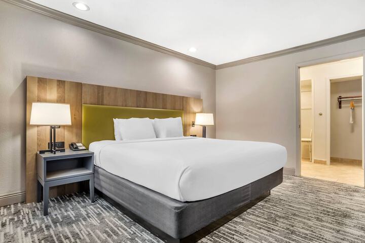 Country Inn & Suites by Radisson Metairie (New Orleans), LA
