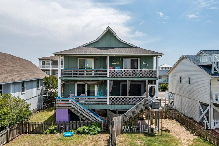 Thats What Sea Said 2 Bedroom Home by RedAwning