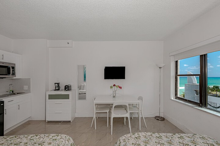 Room 113 of 278