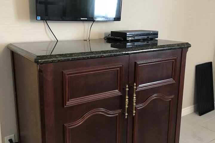 Room 18 of 21