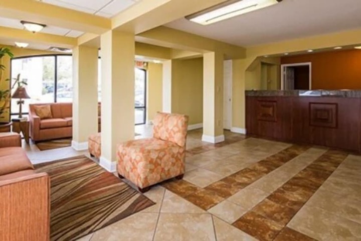 Best Western Ocean Sands Beach Resort