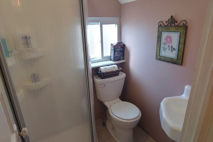 Island Guest House B & B