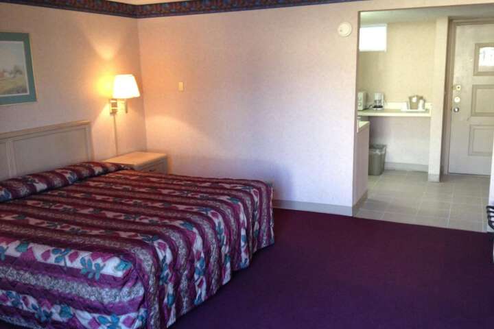 Room 29 of 39