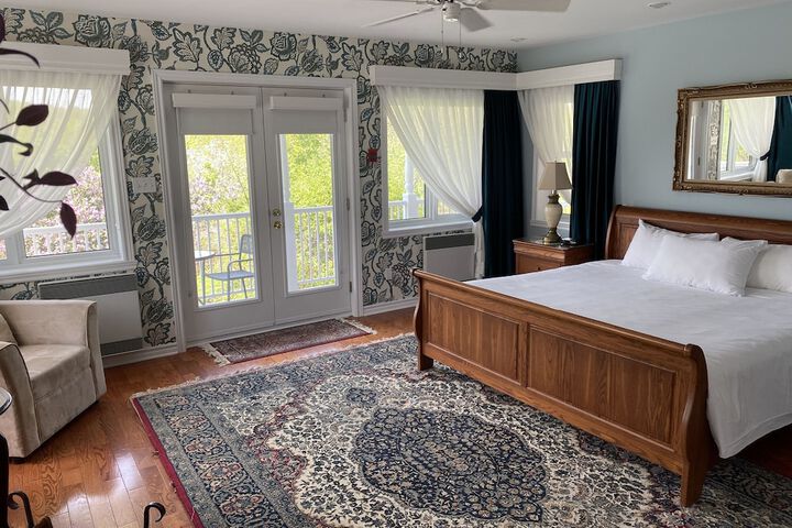 Room 17 of 26