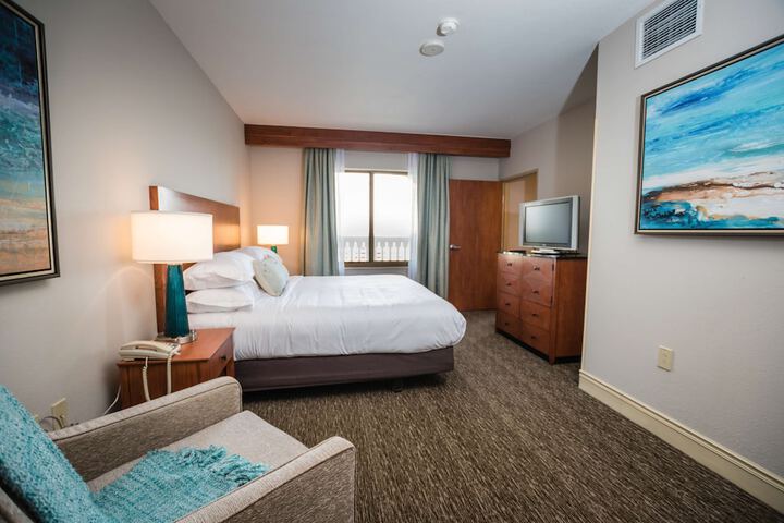 Room 53 of 78