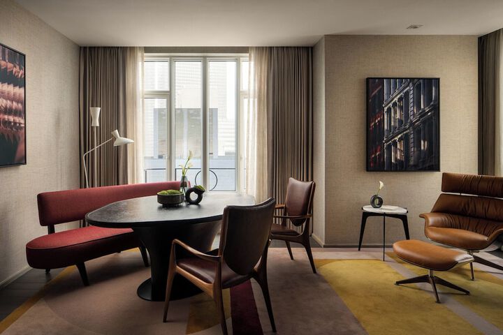 Room 60 of 110
