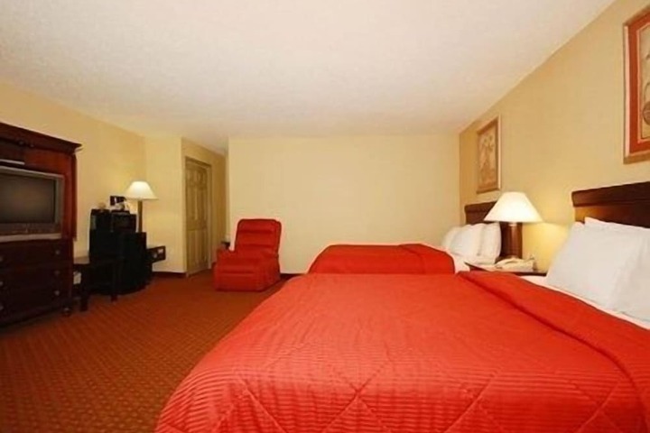 Room 15 of 35