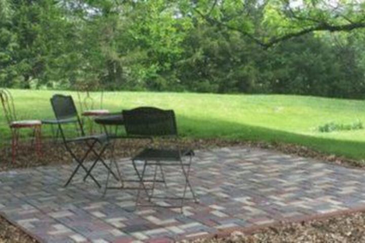 Whispering Pines Bed and Breakfast