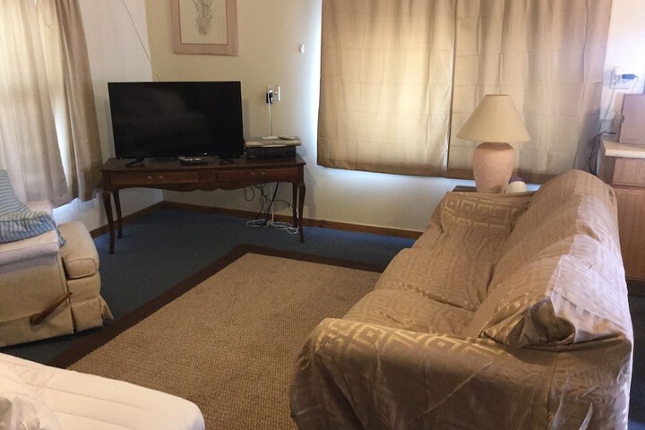 Room 14 of 22