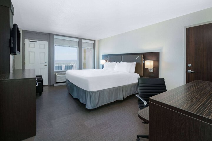 Room 21 of 60