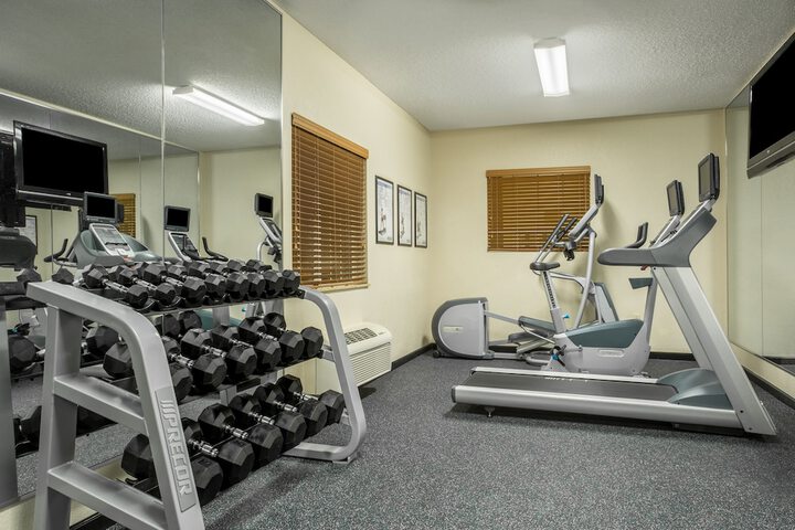 Candlewood Suites Nogales by IHG