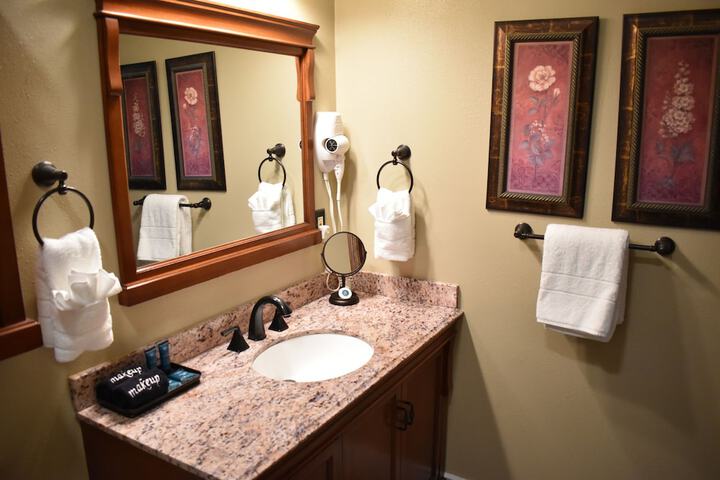 Room 45 of 66