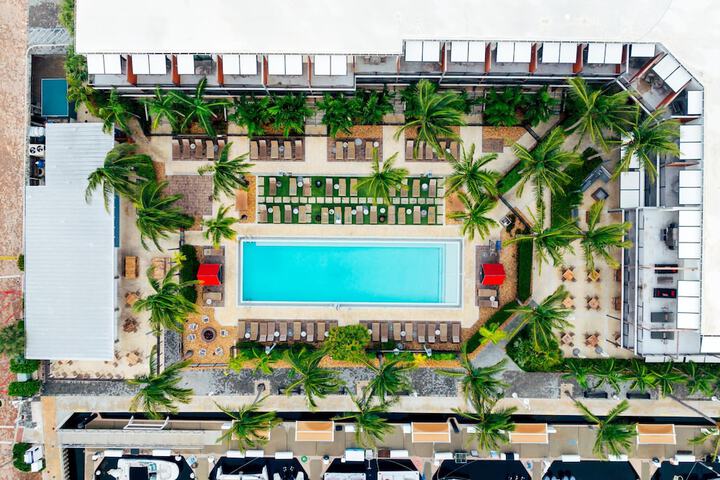 The Perry Hotel & Marina Key West
