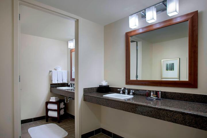 Room 14 of 50