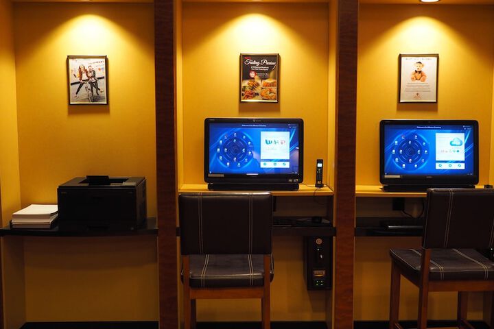 Business Center 91 of 107