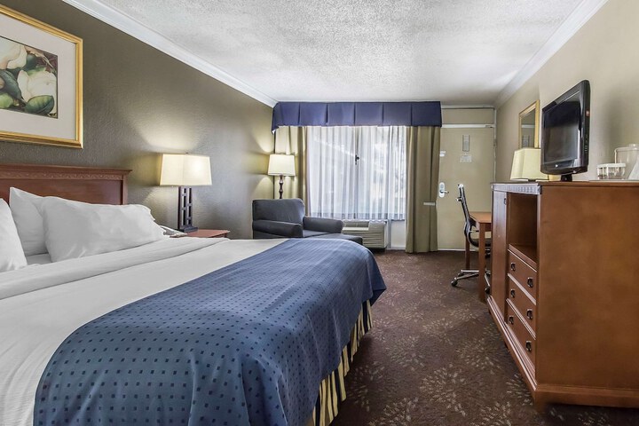 Clarion Inn Morgan City