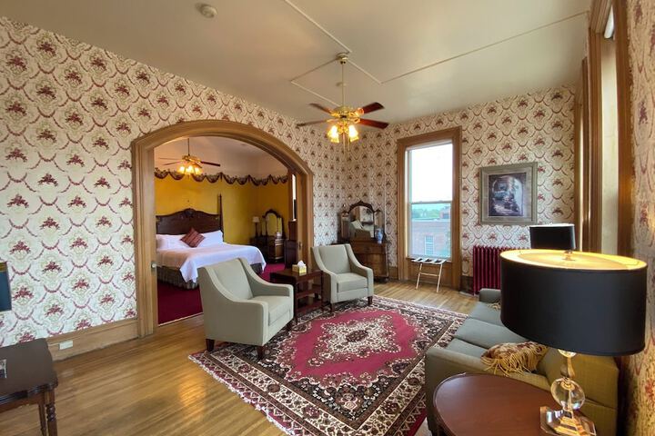 Room 12 of 75