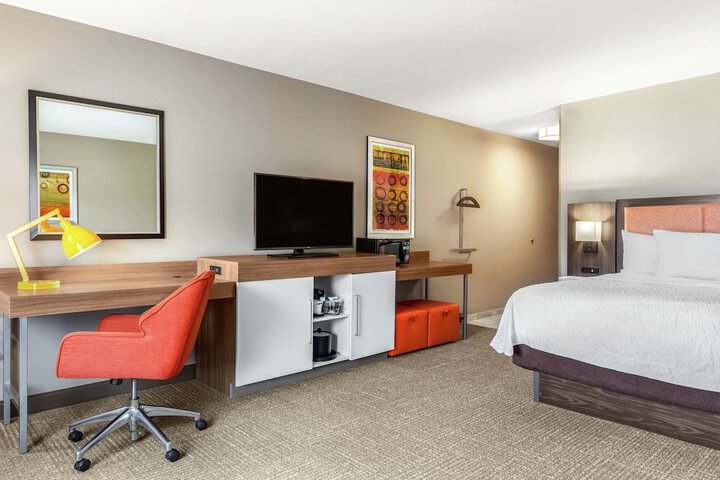 Room 14 of 26