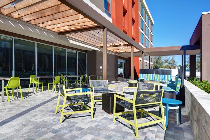 Terrace/Patio 43 of 45