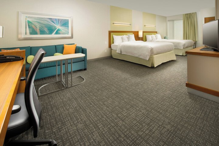 Room 12 of 27