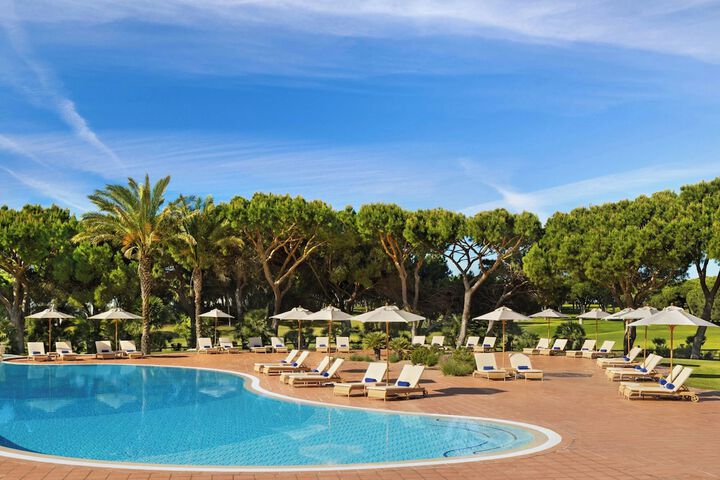 Pine Cliffs Ocean Suites a Luxury Collection Resort & Spa