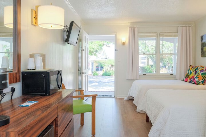 Bluff Shoal Motel
