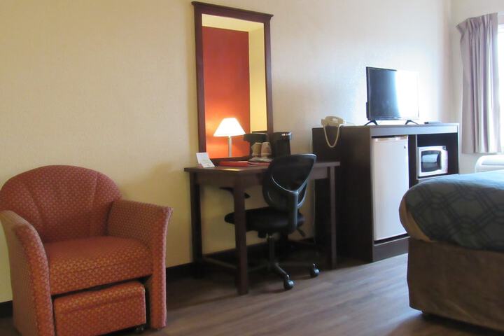 Room 60 of 78
