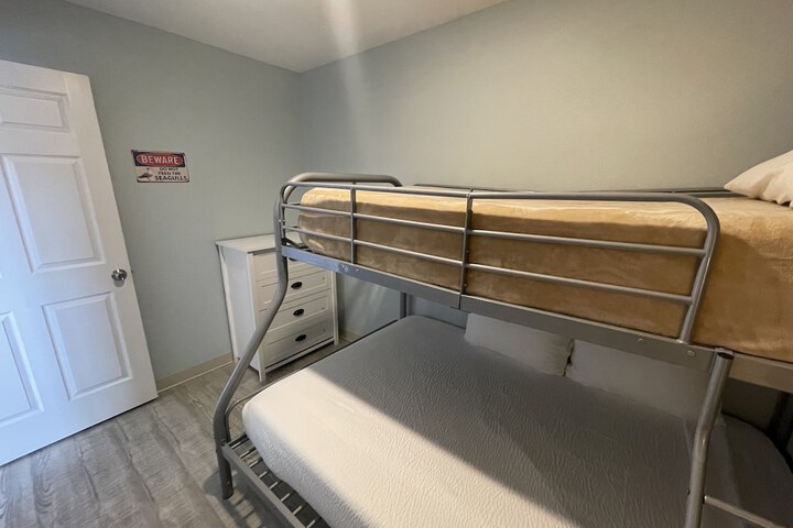 Room 59 of 179