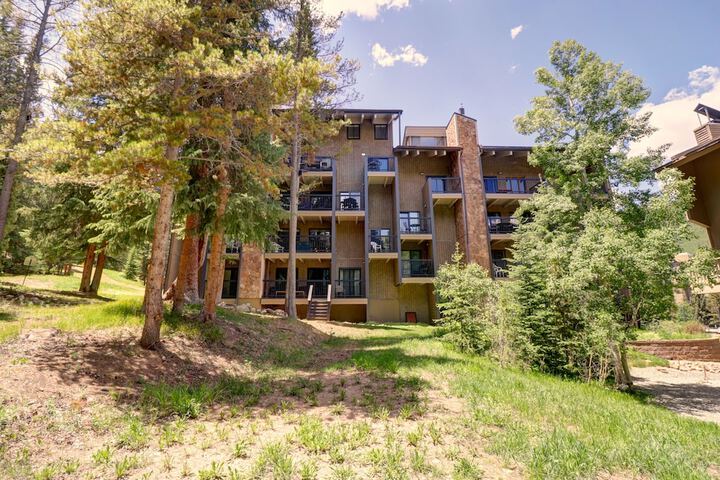 CM112H Copper Mtn Inn Studio Studio Bedroom 1Bathroom Hotel Room