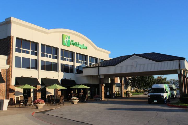 Hotel 2 of 81