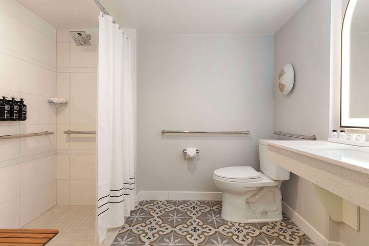 The Singer Oceanfront Resort Curio Collection by Hilton