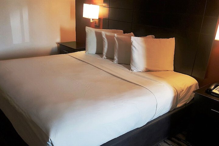 Room 13 of 15