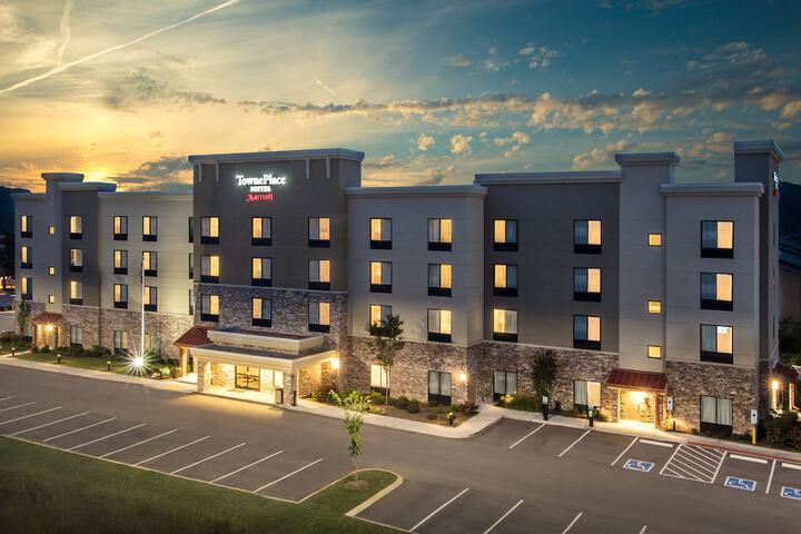 Hotel 3 of 32