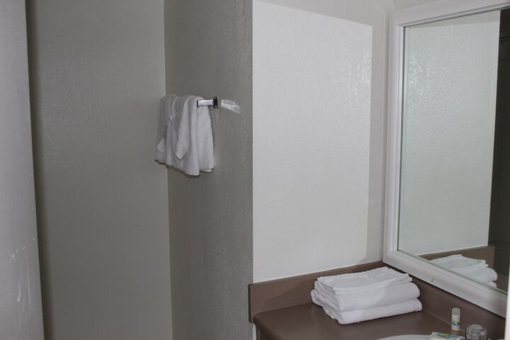 Room 19 of 54