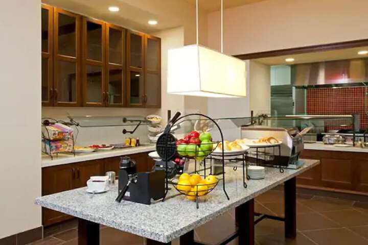 Hilton Garden Inn Milwaukee Downtown