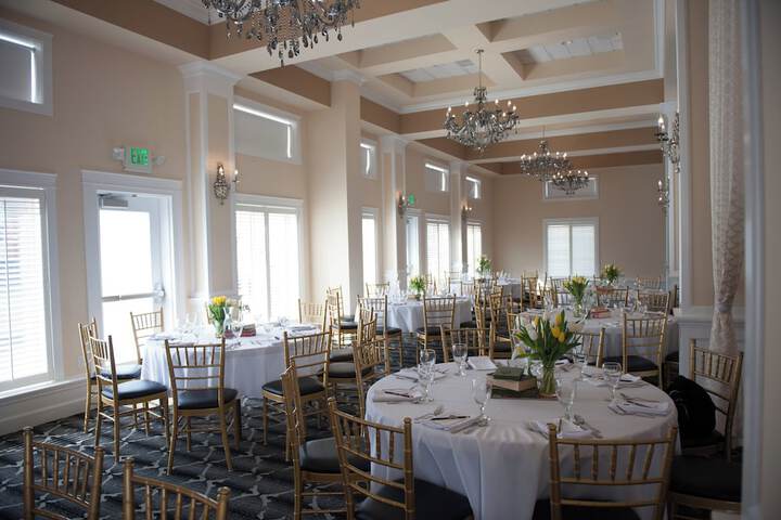 Majestic Inn & Spa