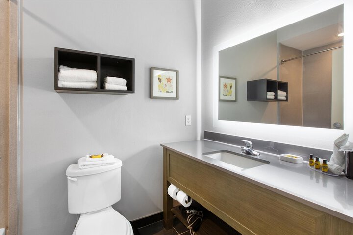 Best Western Plus Regency Park