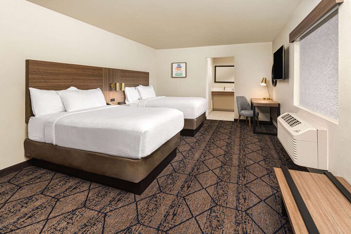 Ramada by Wyndham Modesto Yosemite Area