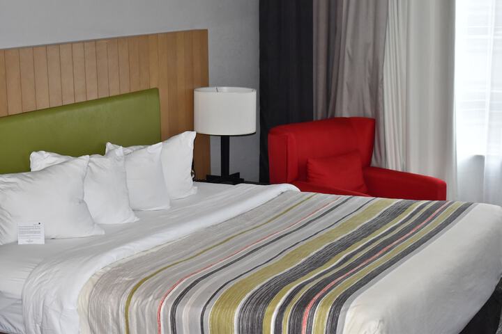 Country Inn & Suites by Radisson Hagerstown, MD