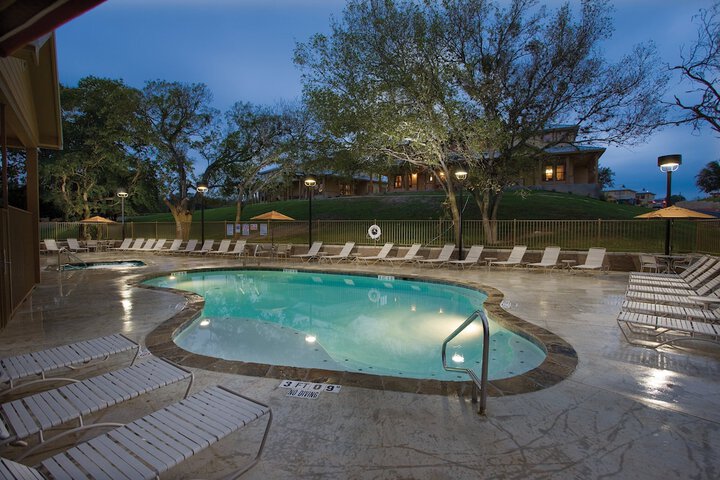 Pool 3 of 28