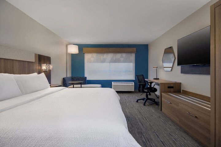 Room 19 of 50