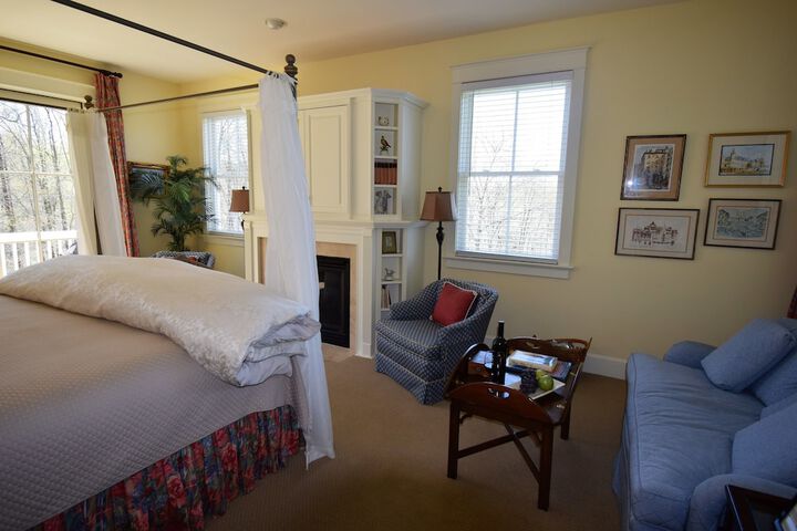 Room 13 of 29