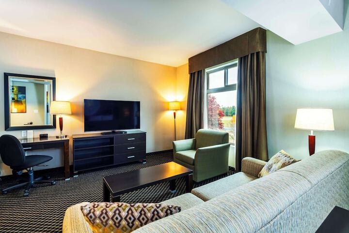 Room 42 of 53