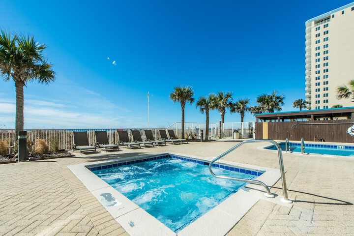 Pool 4 of 51