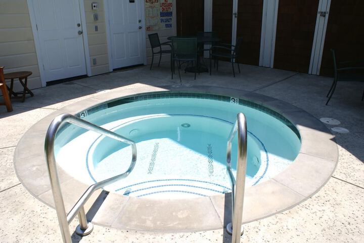 Spa 46 of 53