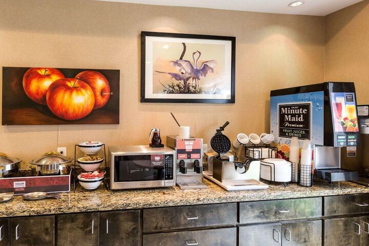 Comfort Inn & Suites Winnie