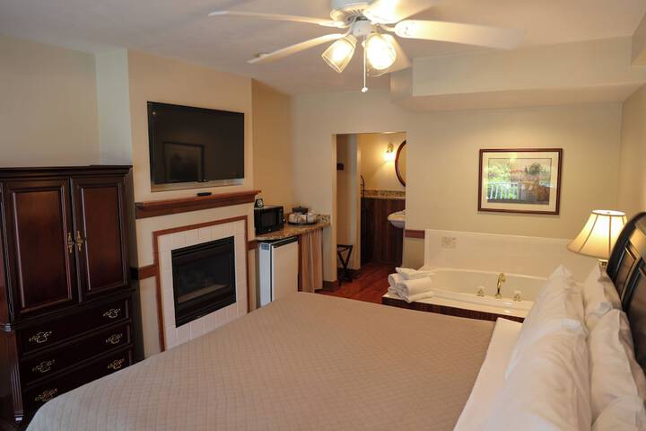 The Liberty Lodge at Sister Bay
