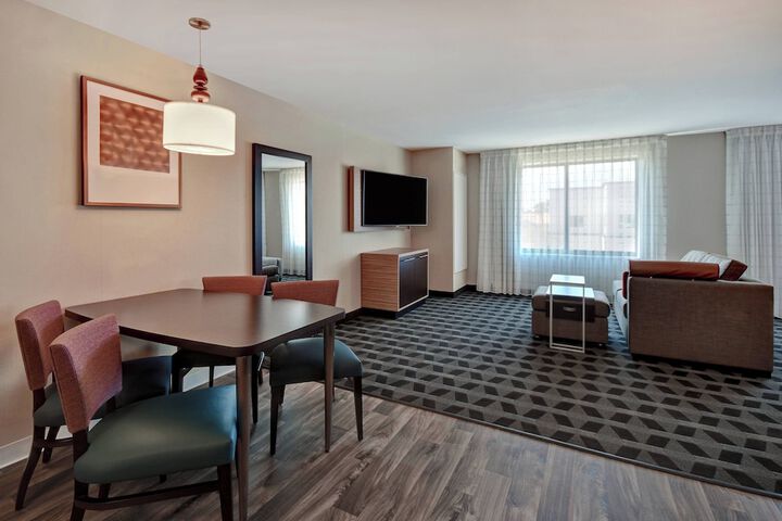 Room 15 of 45