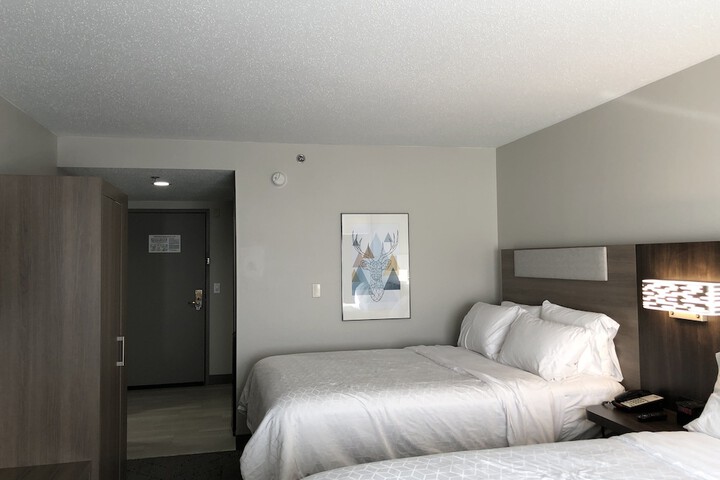 Room 34 of 58